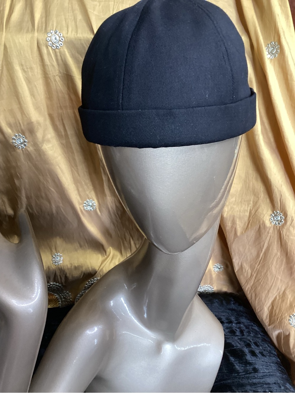 NWOT Black Folded Cuff Beanie Hat
